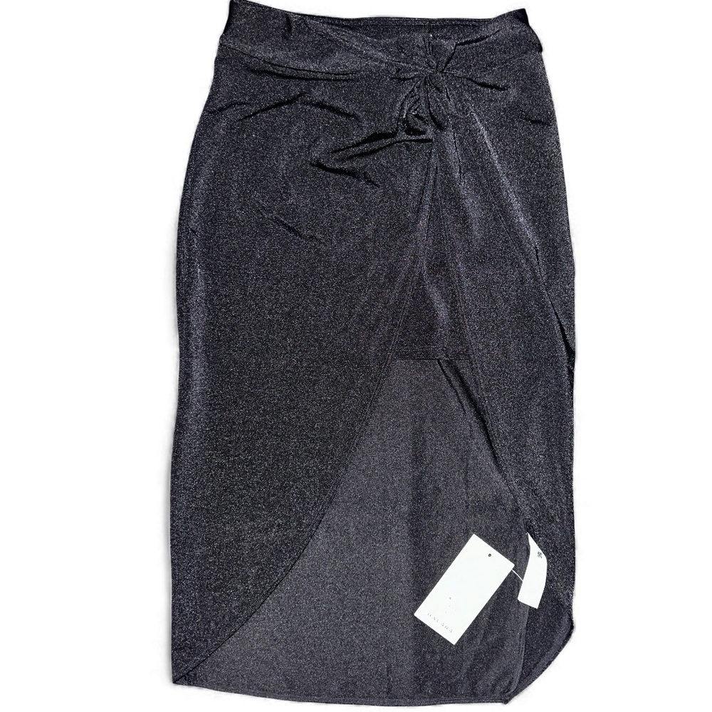 Halara casual skirt tulip hem with extra level of skirt in front small